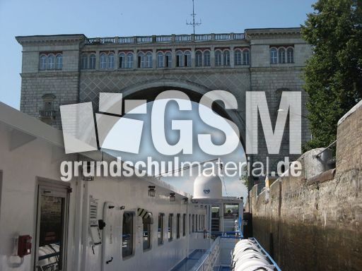 273 Wolgaschleuse.JPG